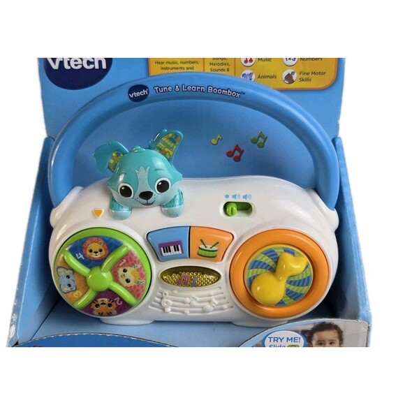 VTech TUNE & LEARN BOOMBOX 90+ Songs Sounds Music Player Tunes 6-36 Months NEW - Picture 2 of 3